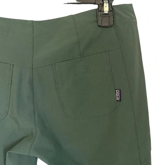 Patagonia Green Capris - Picture 4 of 6